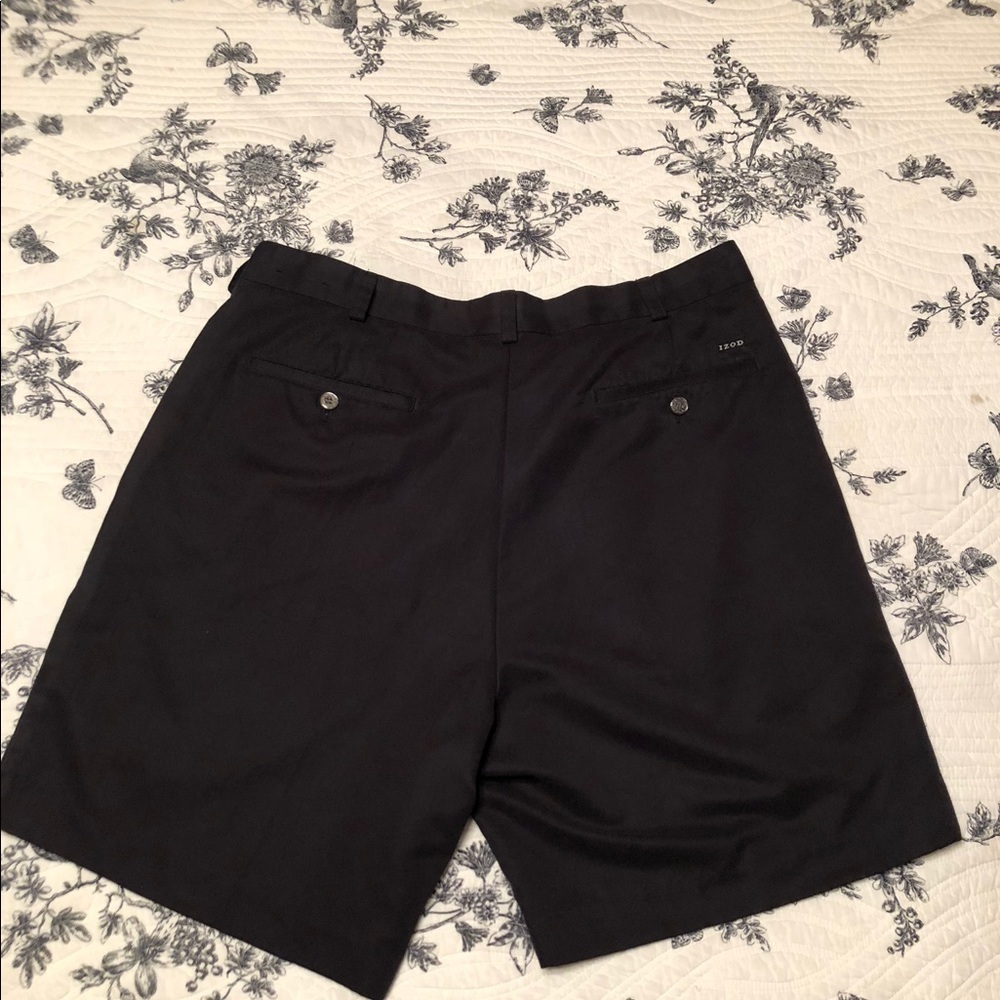 Men's Izod microfiber shorts in EUC - Picture 3 of 4